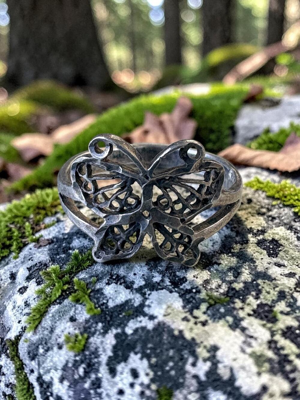 Vintage sterling silver openwork butterfly statement ring with pierced wing fili